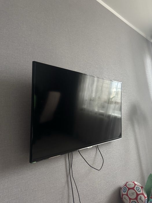 Продам телевизор samsung