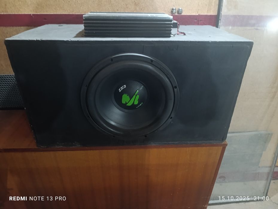 Продам Сабвуфер практически новый