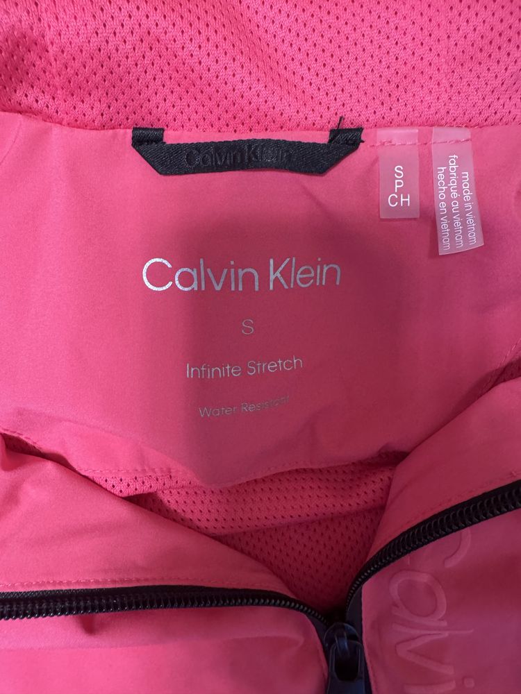 Calvin Klein ветровка