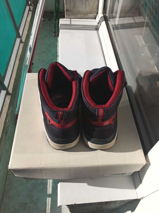 Детски зимни боти Lasocki.28 размер.Отлично състояние.