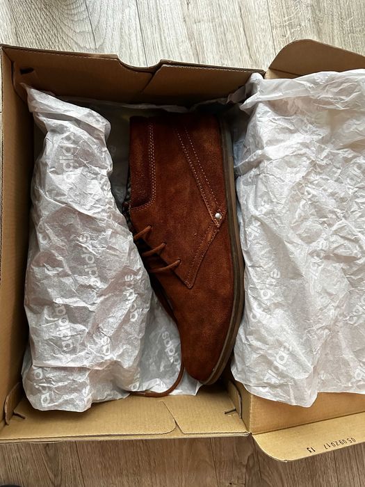 Ghete piele intoarsa Bershka 42