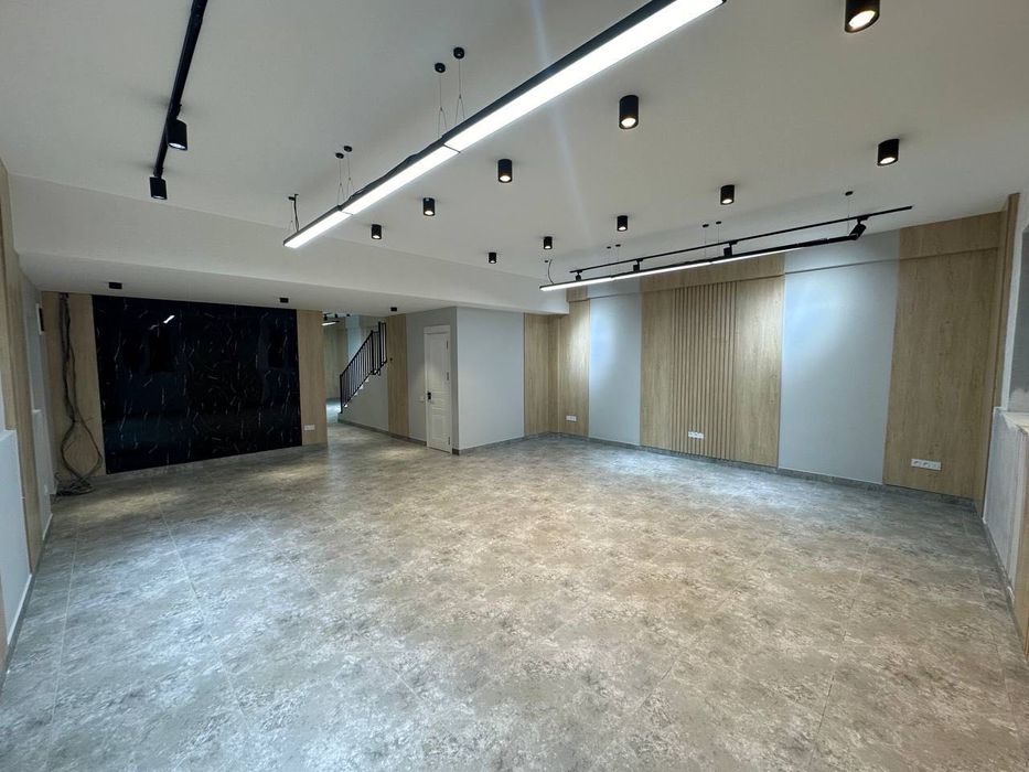 Аренда коммерческой недвижимости,  Новза, 194m2