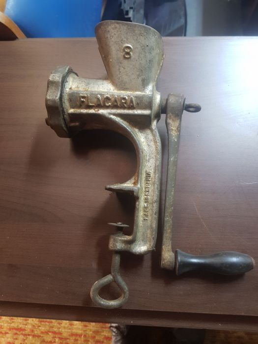 Vand masina de tocat nr.8 Flacara