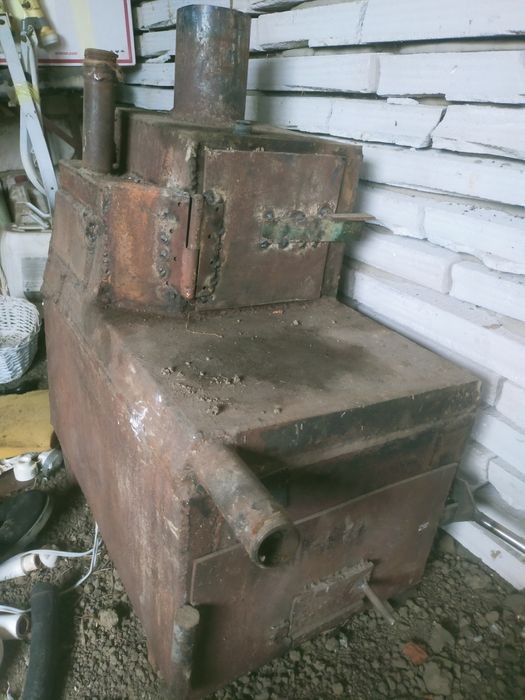 Котёл сатылады. Қолдан жасалған.