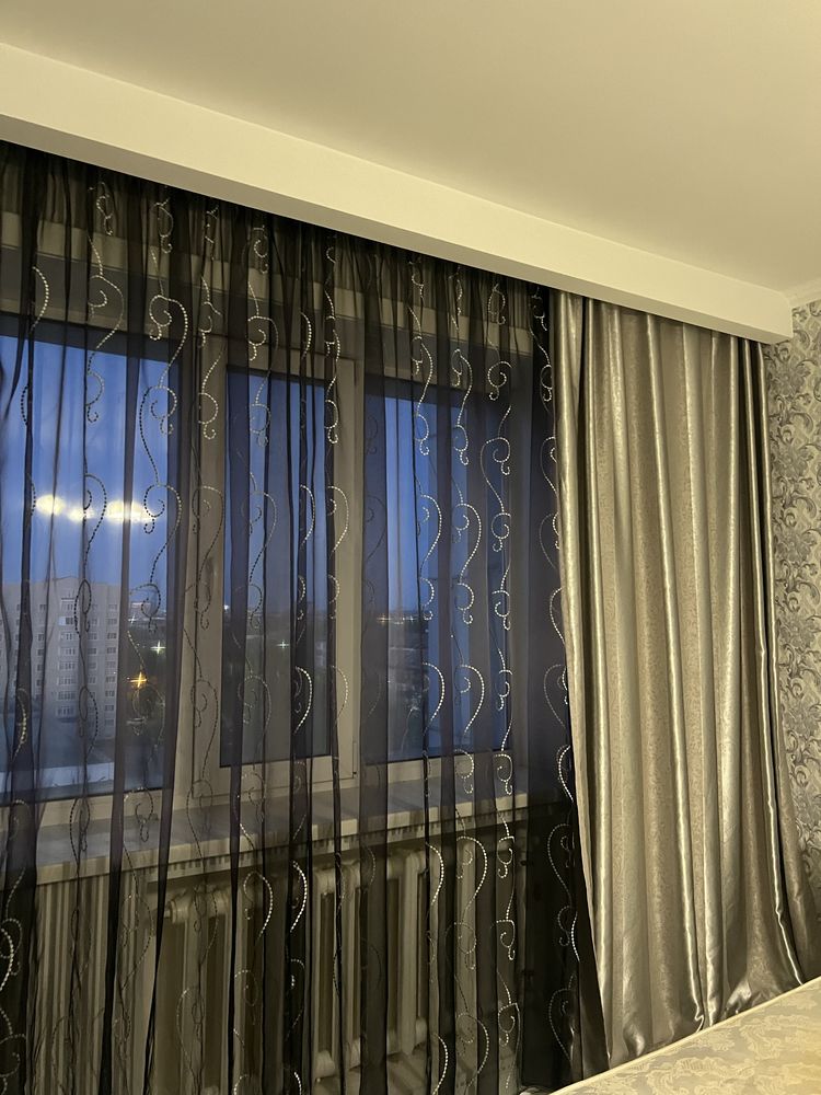 Продам штору 2 м + тюль 9 м