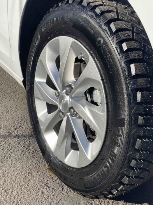 Автошина Мишлен 185/65 R15
