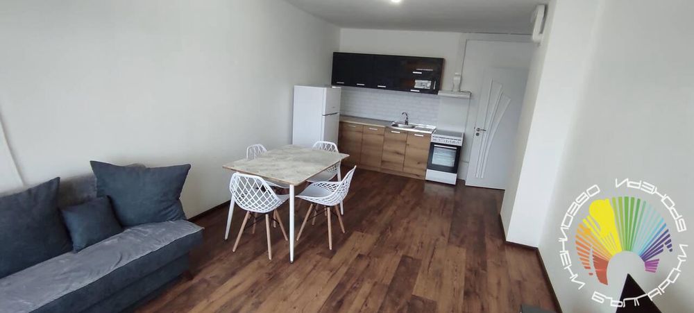 Дава се под наем Тристаен апартамент в Бургас, Братя Миладинови - 60 кв.м за 382.5 € - Снимка #2