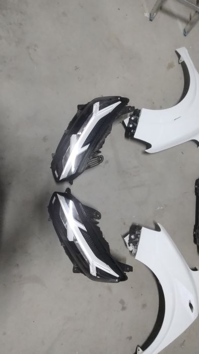 Bara fata, faruri , aripi, trager, ochelari faruri , volet Logan 3