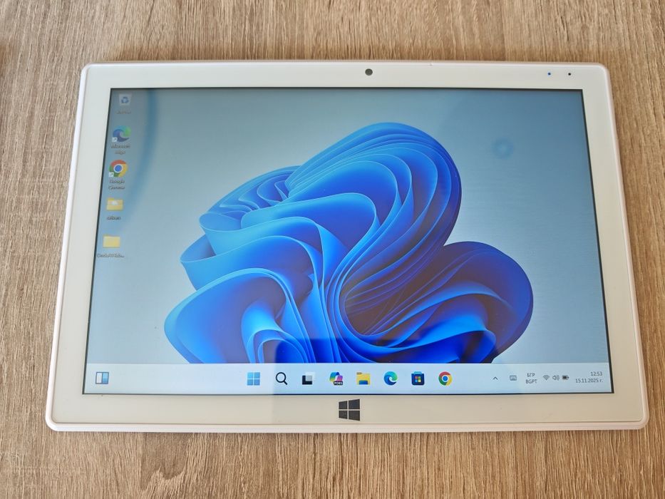 Лаптоп Oliver book A1