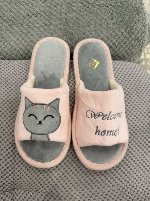 Продам новые тапочки