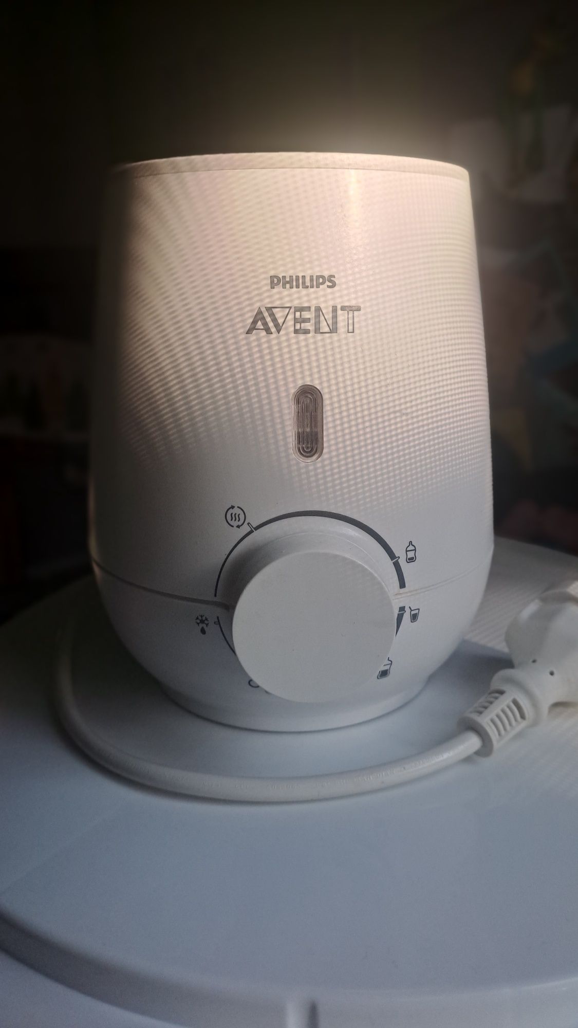 Phillips avent топлилка за бебешко мляко и храна