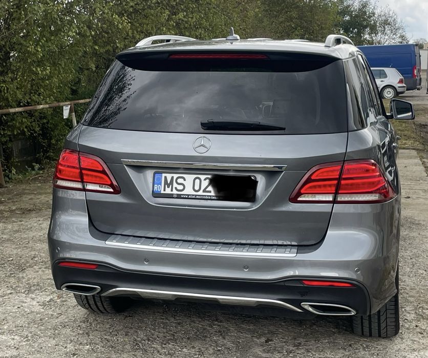 Vand GLE 350 4matic .82000 km !!