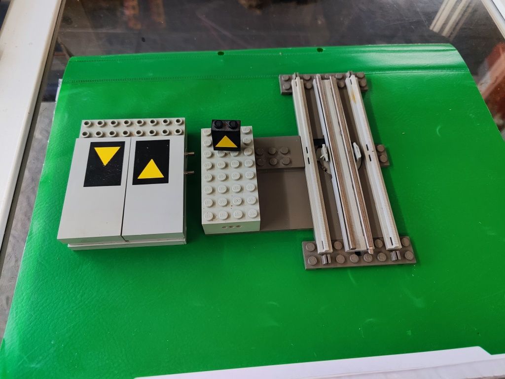 Лего 7862 влак 12 v lego remote controlled decoupling