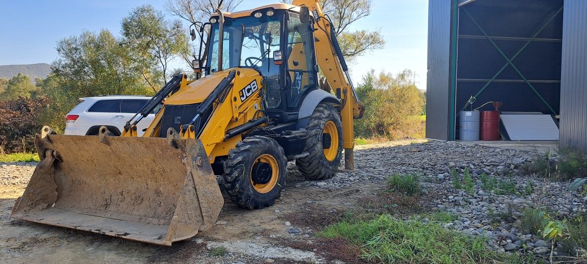 Buldoexcavator Jcb 3cx 2011 7300 h