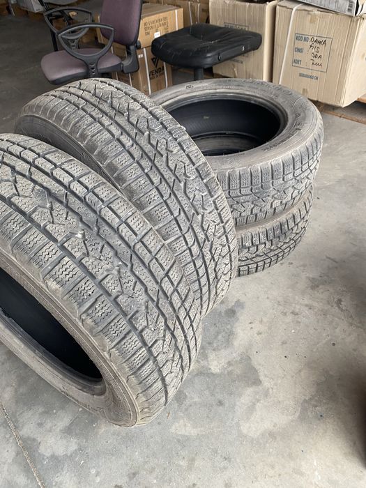 Kumho  225/65 R17 106H гуми gumi