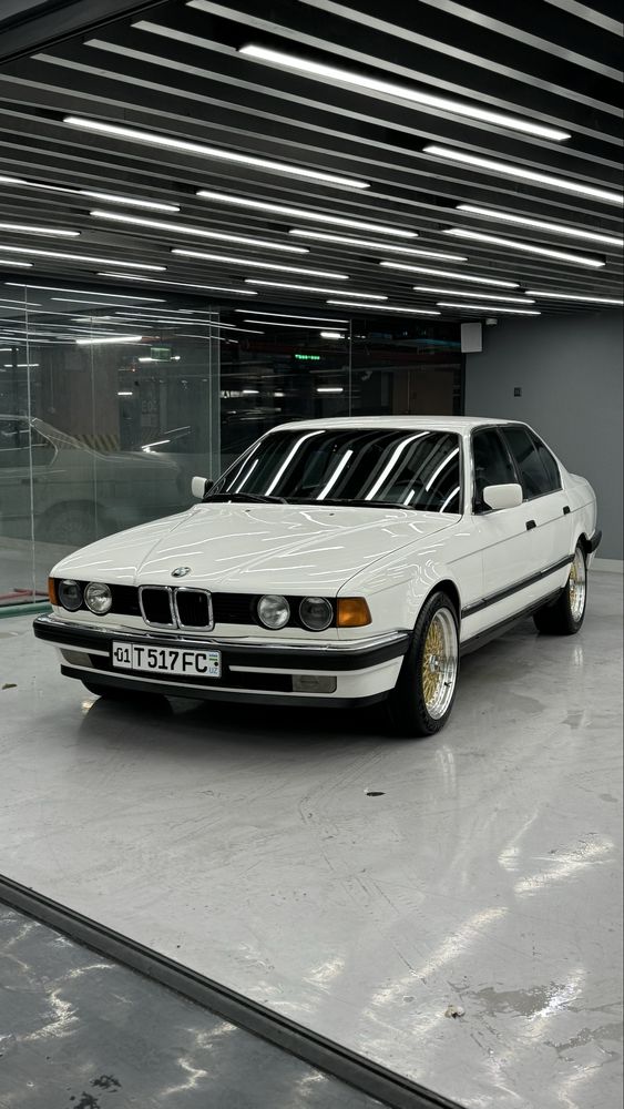 Продаётся BMW e32 легенда