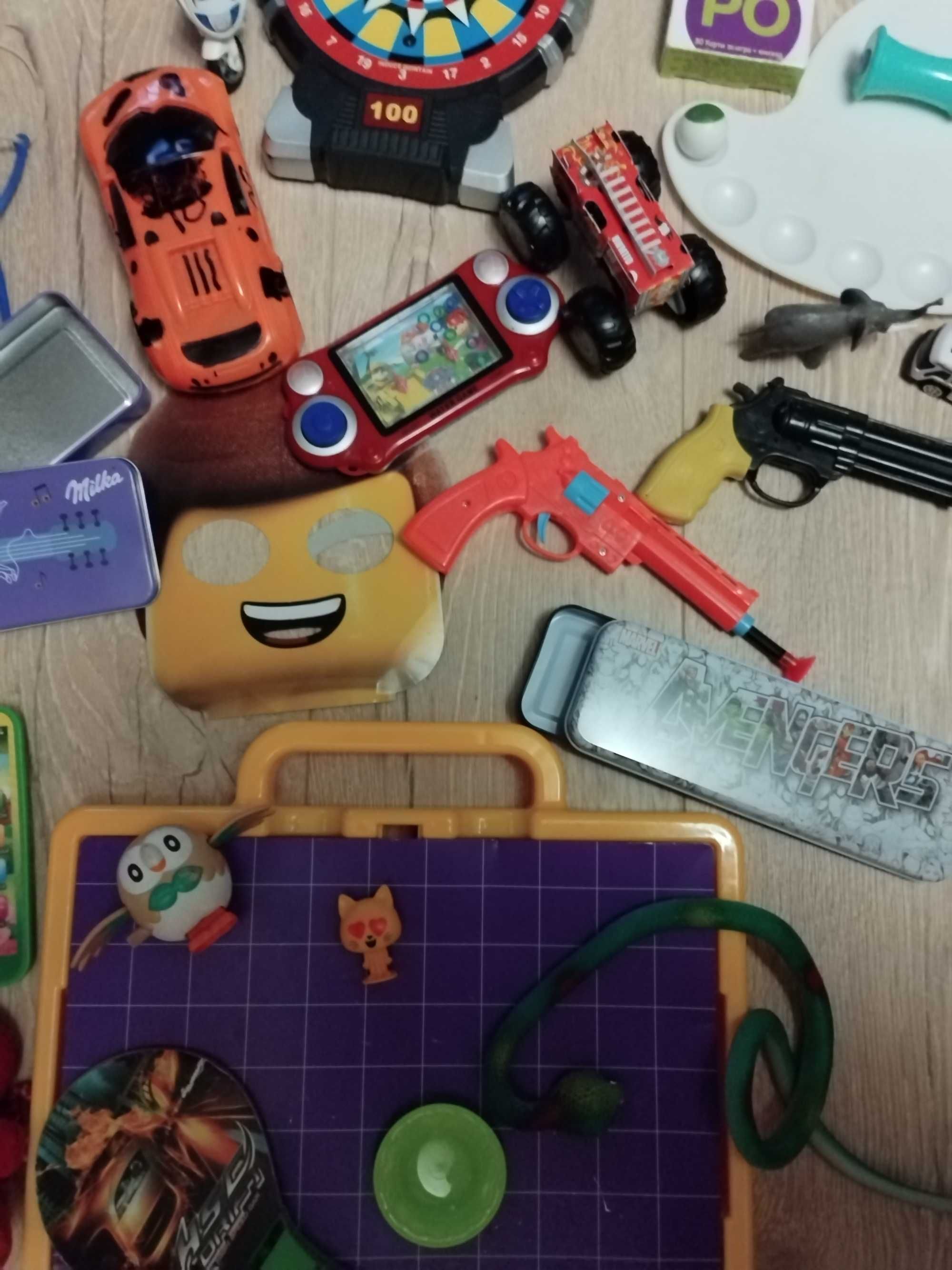 Комплект играчки за 18лв