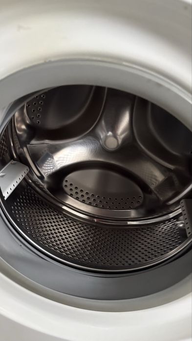 Masina de spalat rufe Indesit WIA102