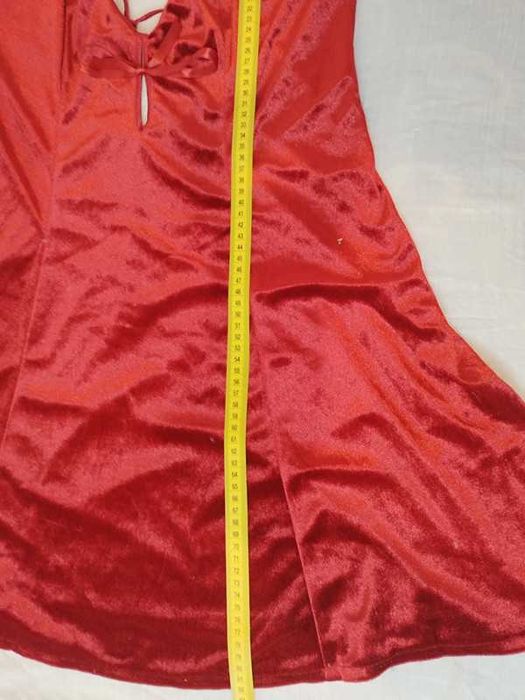 Rochie roșie bretele