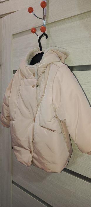 Куртка зимняя меховая на девочку 2-3 года Zara