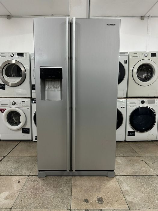 Frigider Side by Side Samsung A+++