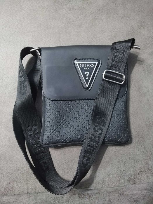 Мъжка чанта GUESS