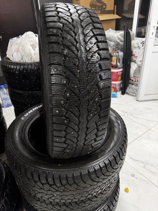 Pirelli Formula шипы покрышки шины колеса