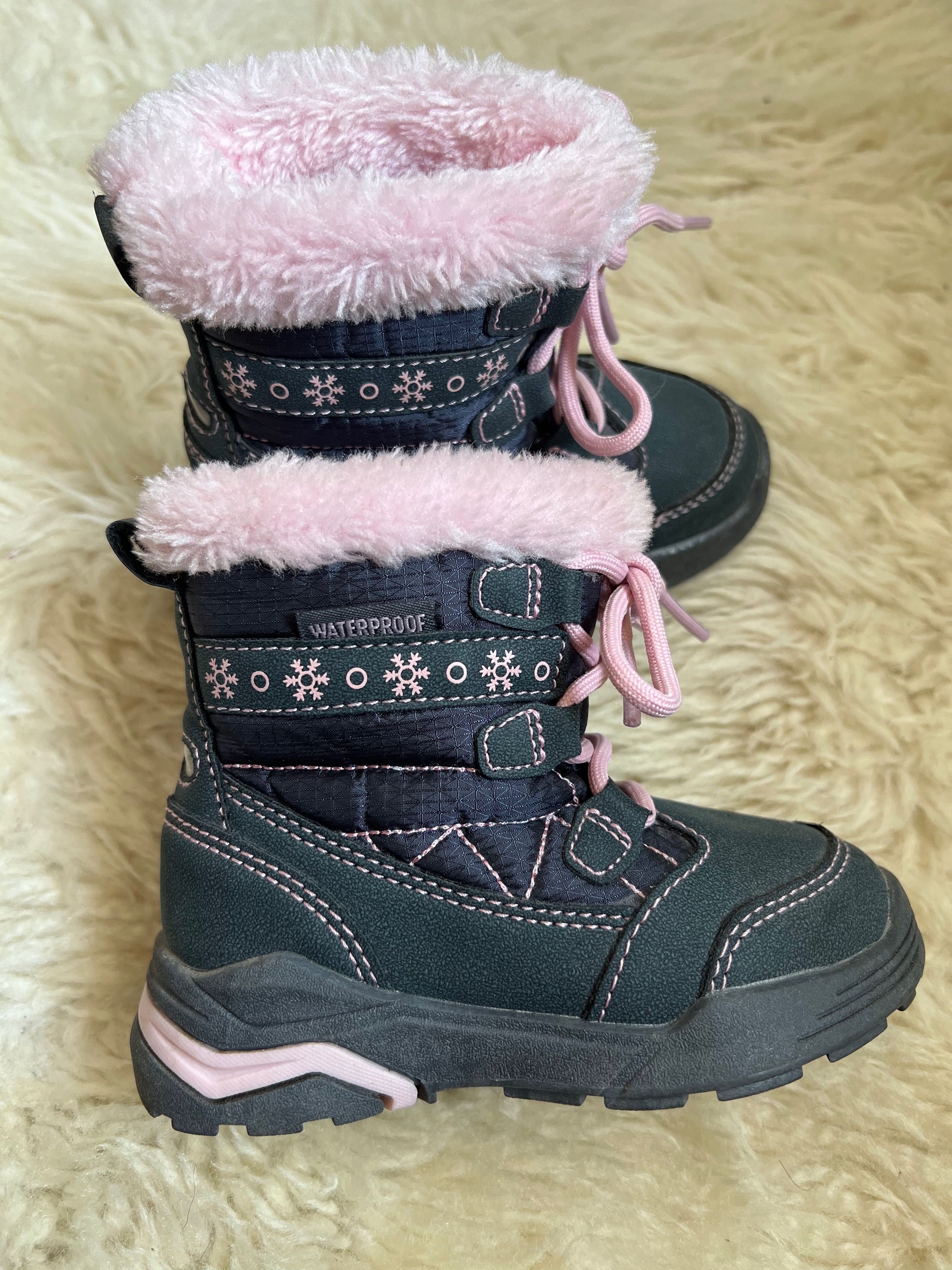 Зимни ботуши за момиче Ugg Lupilu Fila 22