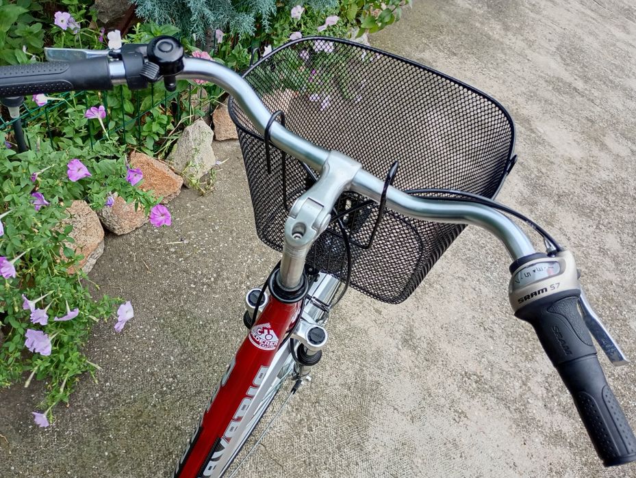 Bicicletă damă Bavaria,pe 26,cu 7 vit butuc,frână picior !