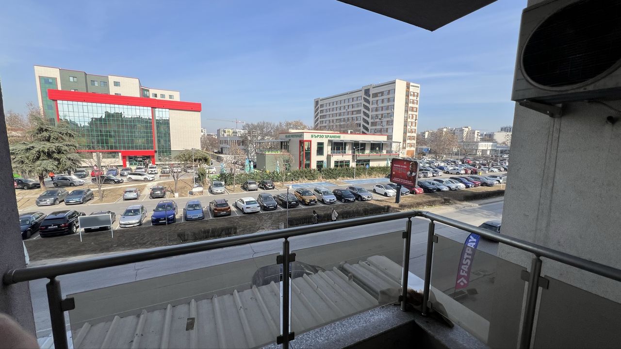 Продава се Двустаен апартамент в Пловдив, Христо Смирненски - 67 кв.м за 2090 €/кв.м - Снимка #9