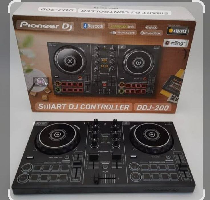 Dj pioneer 200 sotiladi