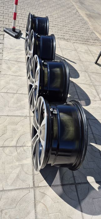 Оригинални Джанти Мерцедес Спорт Пакет Е-Класа W213-18 цола Bi-Color/