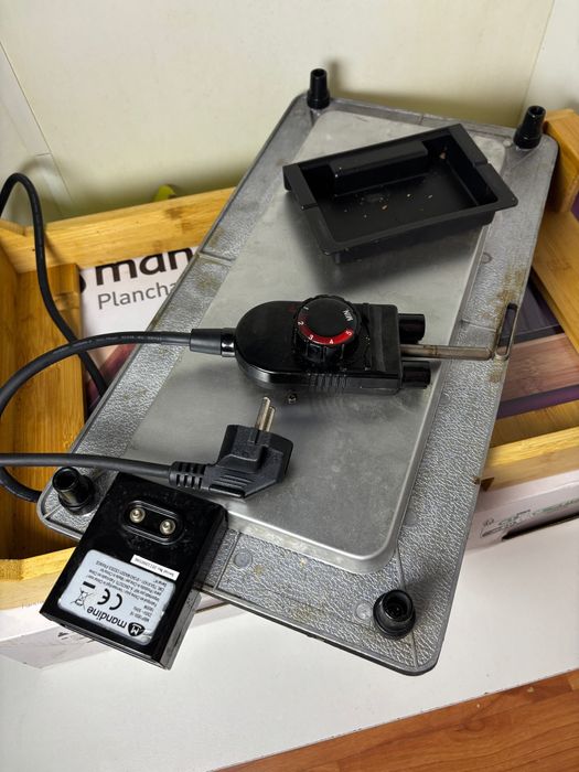 Gratar electric Mandine Grill 1800W 2 in 1