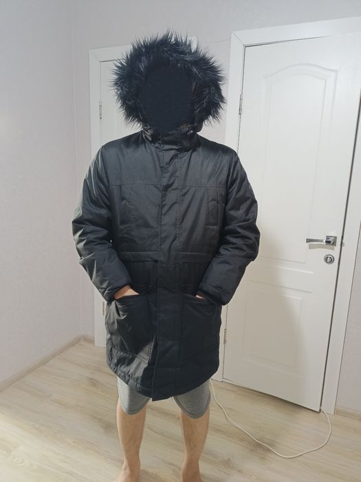 Продам зимние куртку!