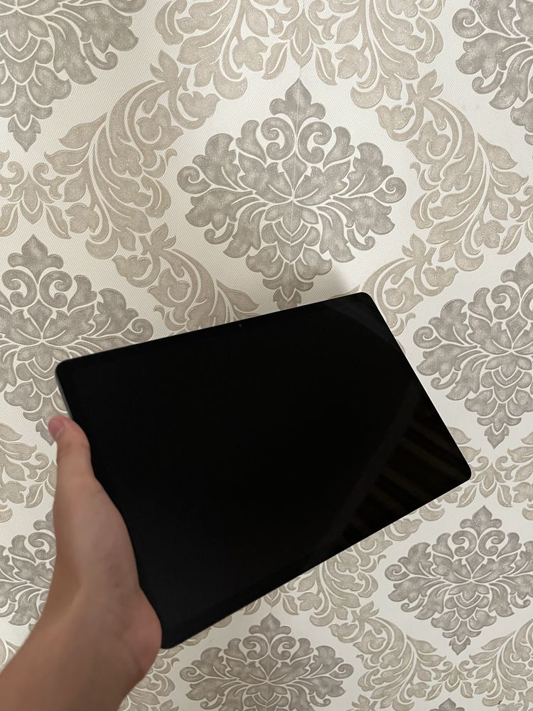 Samsung Tab S7 FE + Klaviatura