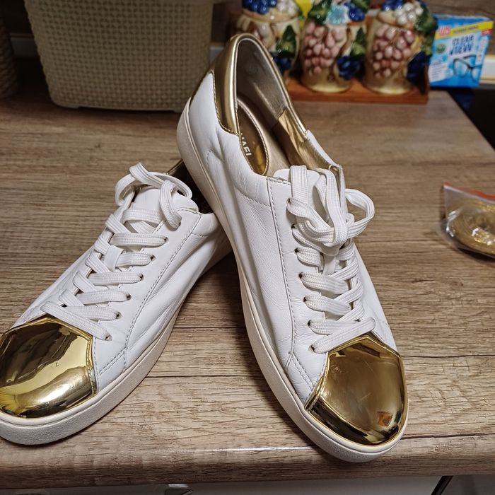 Michael kors оригинални нови слагани един път