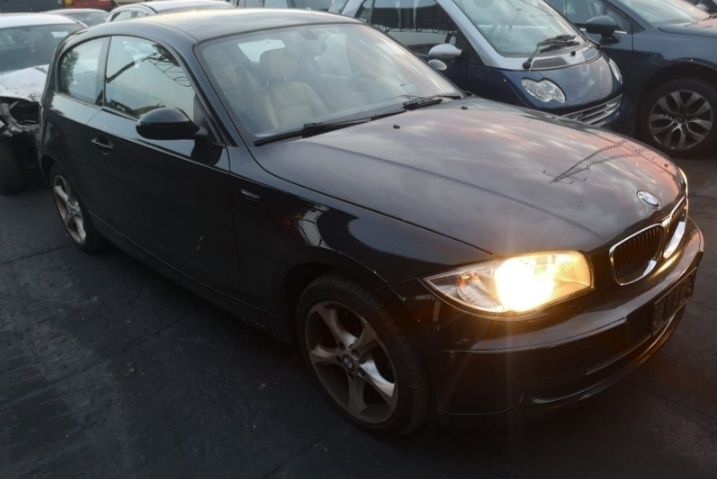 Dezmembrez bmw seria 1 coupe e87