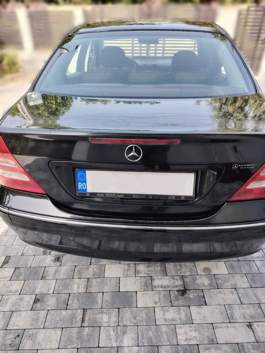 Vand autoturism Mercedes Benz C 180