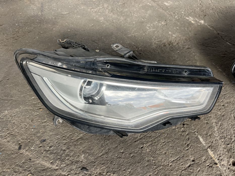 Far dreapta bixenon adaptiv Audi A6 C7 4G europa cod 4G0941044J