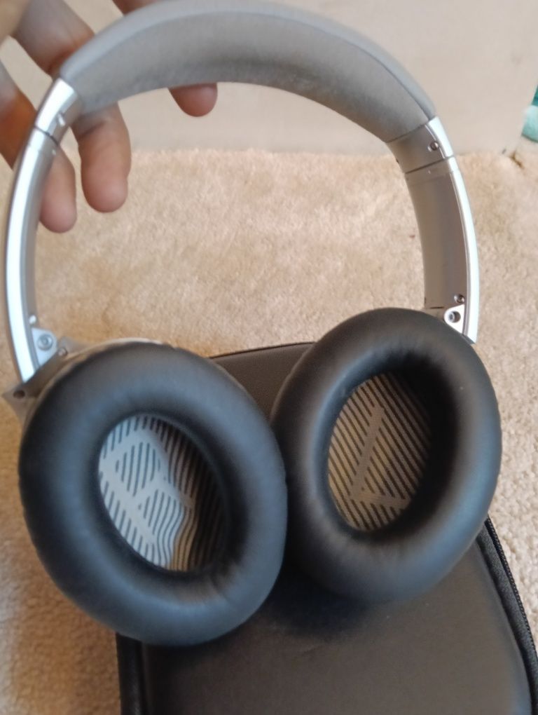 Bose quietComfort 35 ||