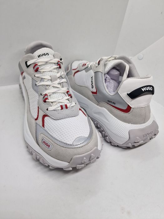 Hugo GO1ST nr. 42,44