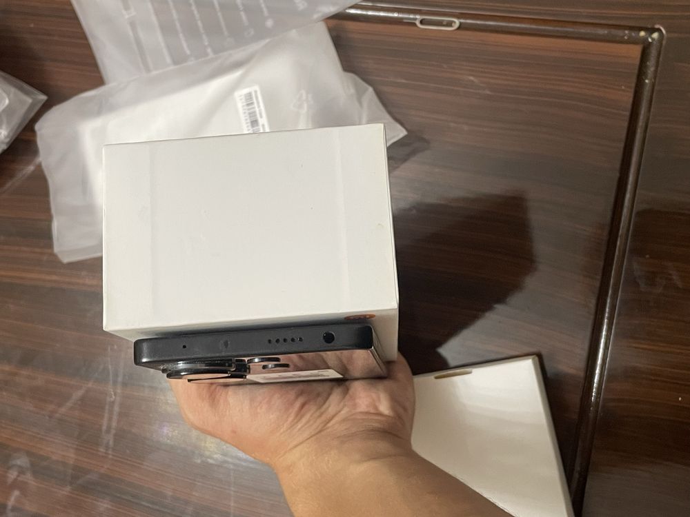 Redmi note 13 pro 256/4 srocni