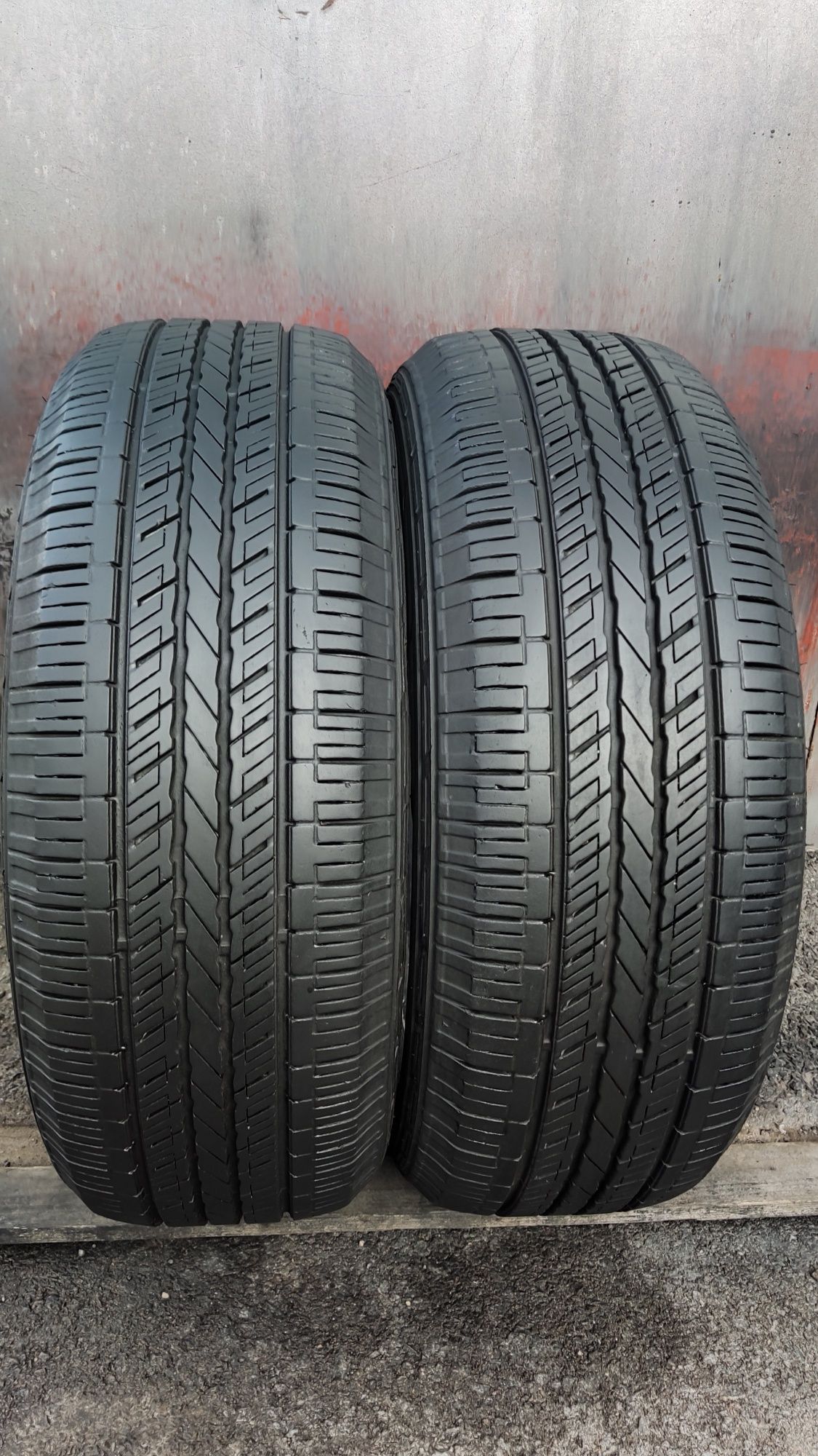 2бр. гуми 235/60/17  Hankook Dynapro HP
dot22
7.35mm
Добро състояние н