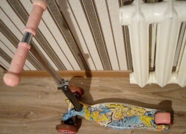 Продается детский самокат