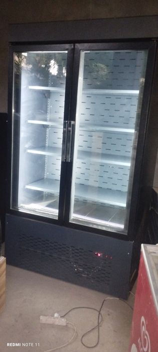 Ветрина халадилник