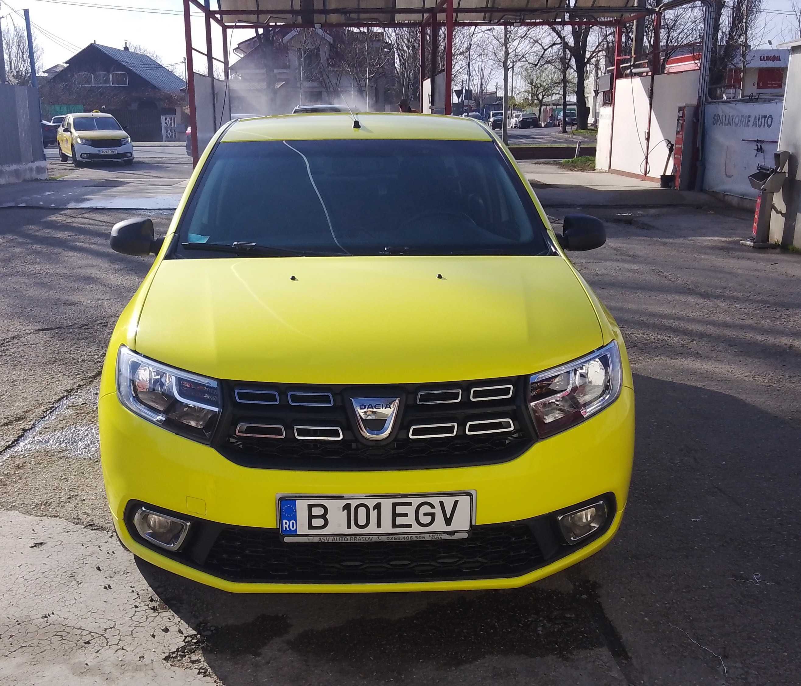 Vând Dacia Logan 10 gpl