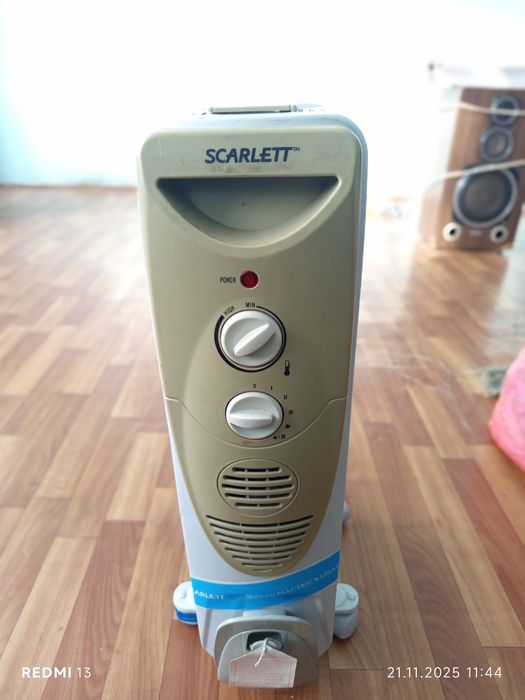 Обогреватель масляный. В очень рабочем состоянии.