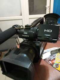 Продается Камера Soni hd 1500. В комплекте батерейка и сумка.  Б/у