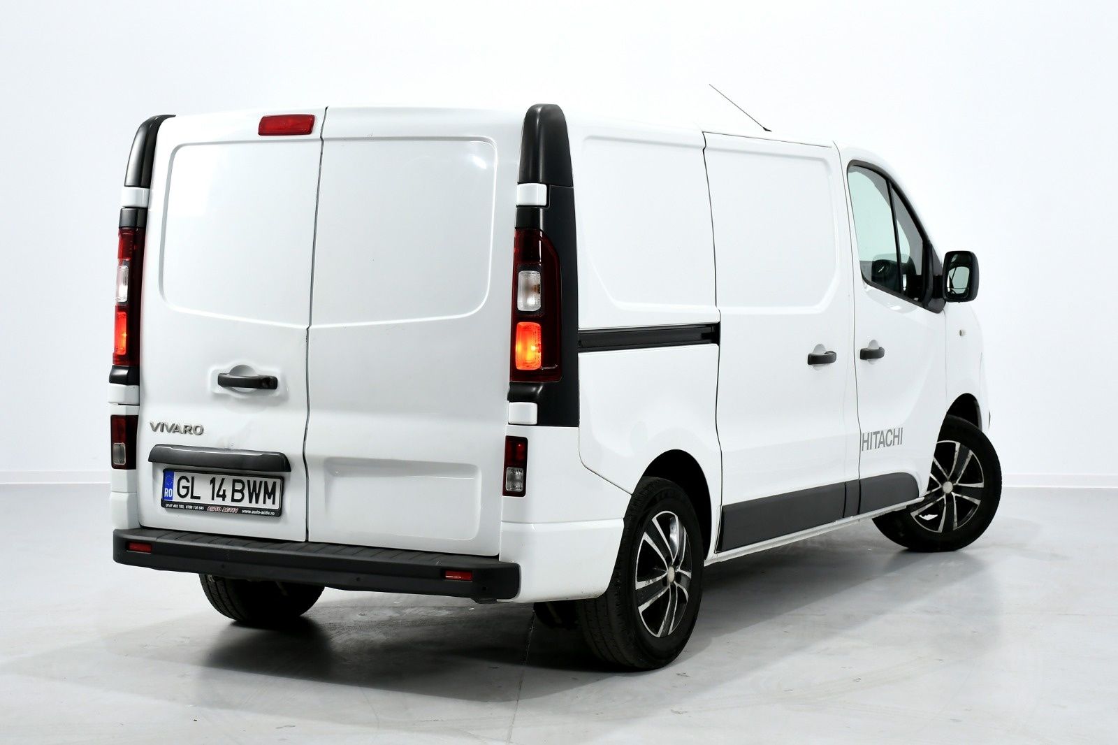 Opel vivaro 140cp recent înmatriculat (Renault trafic)