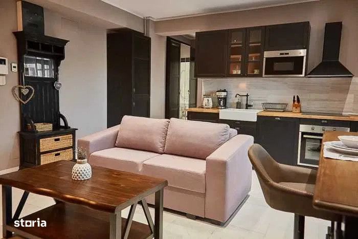 De Inchiriat | Ap. 3 Camere | Mamaia Centru | Termen Minim 12 Luni